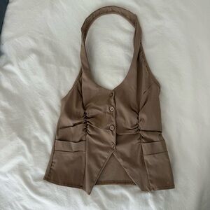 Pretty little thing top size small